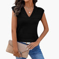 Women’s Sleeveless Knit Top with V-Neck and Textured Pattern